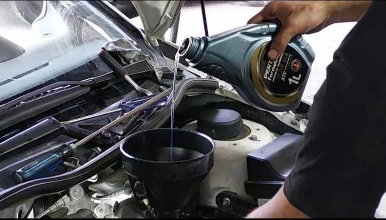 How many liters of oil does the automatic transmission take?